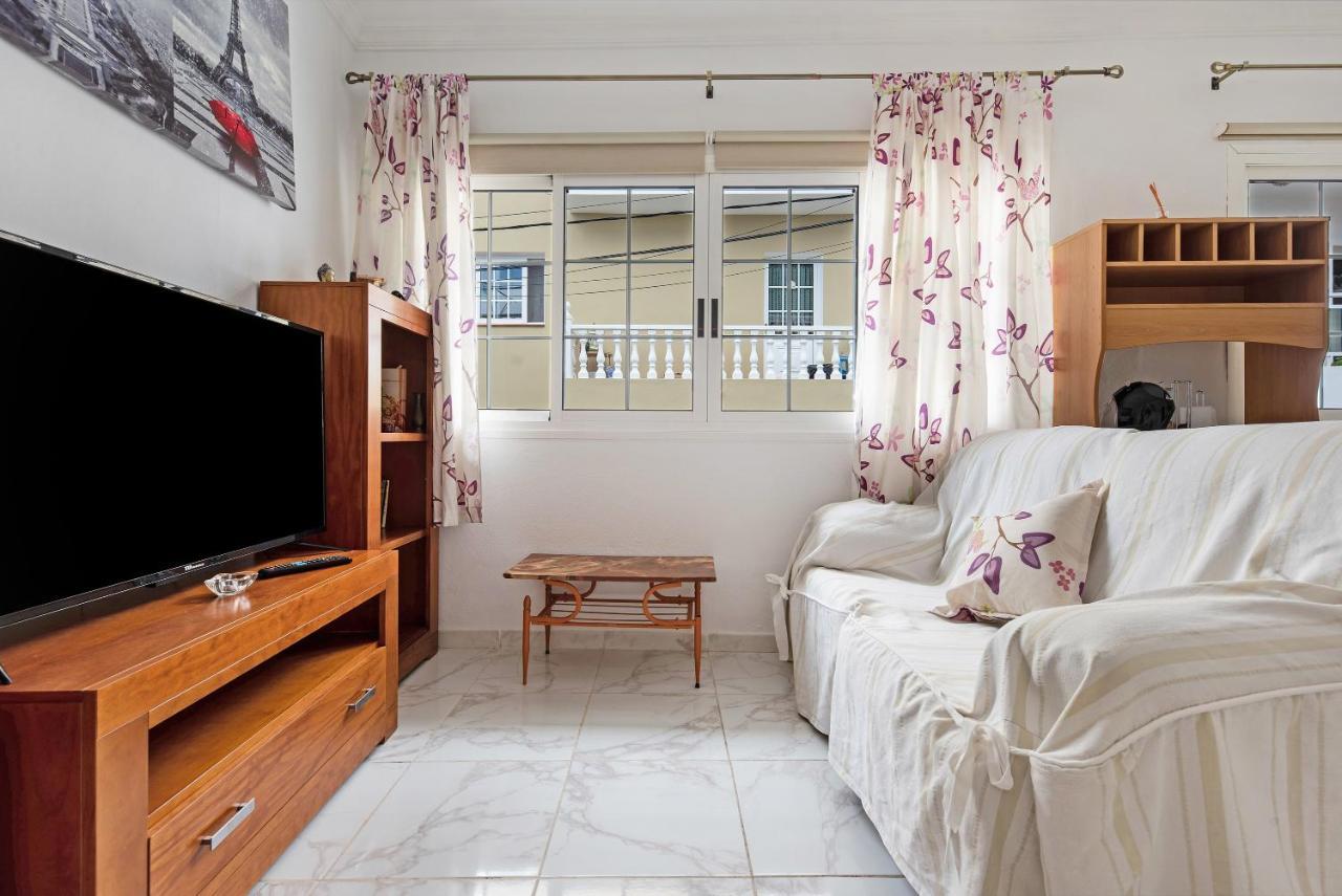 Villa Casita Auxilia à Araya  Extérieur photo