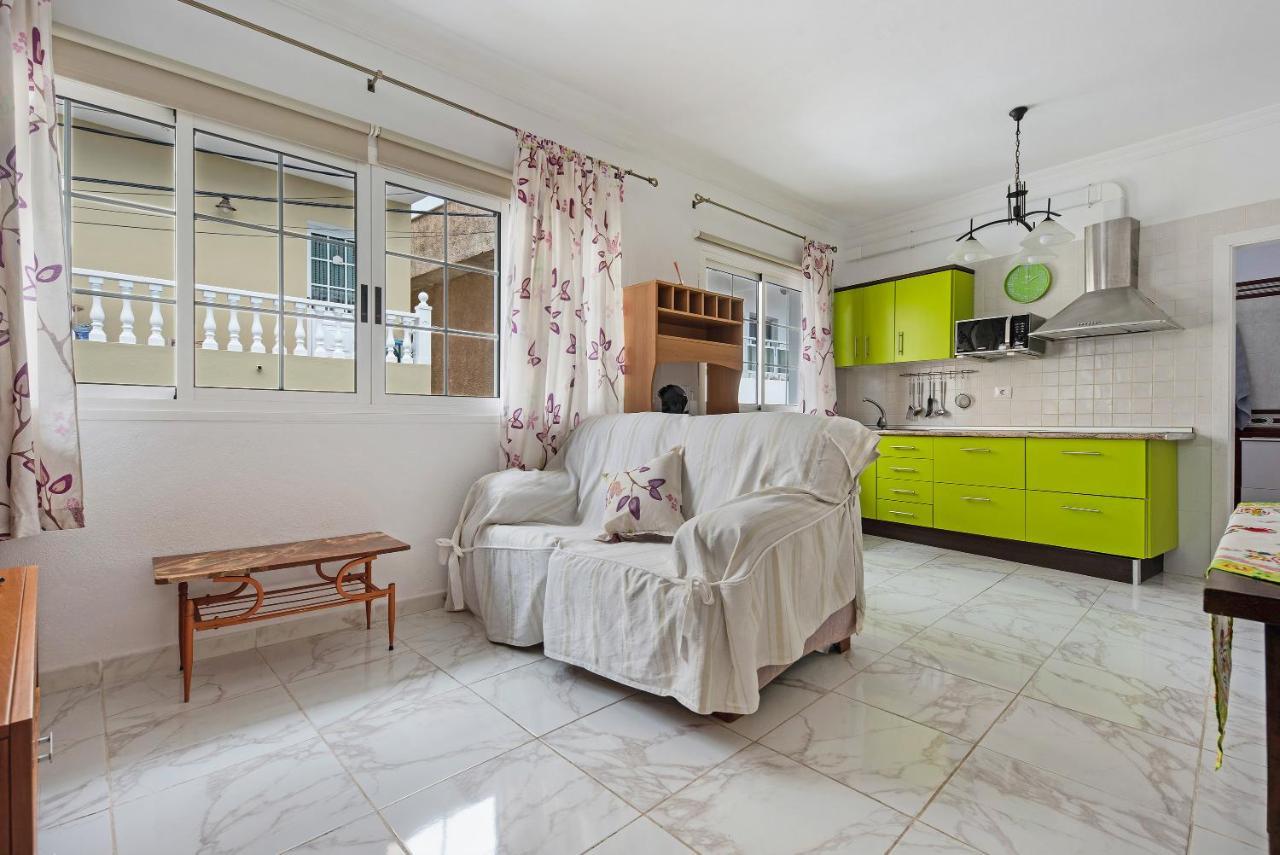 Villa Casita Auxilia à Araya  Extérieur photo